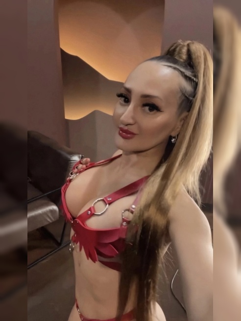 🦋Горячительная смесь кровей Леди с фигурой балерины, шикарной грудью и страстным темпераментом! 🦋🦋🦋

🔥Приглашу в свою прекрасную, новую...