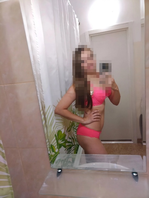 Приятная девушка пригласит в гости,адекватного джентльмена;).     Встречаюсь с 13:00 до 19:00. Позже этого времени встречаюсь только по п...