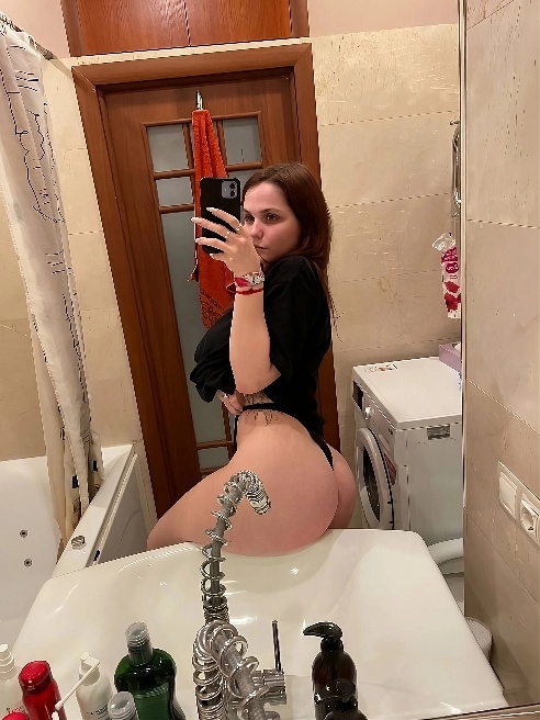 ОТВЕЧАЮ ТОЛЬКО В ТО ВРЕМЯ,КОТОРОЕ УКАЗАНО В АНКЕТЕ 🔥 

Милая, яркая, ухоженная, позитивная. Работаю на себя, не салон ❤🔥 Жду тебя к себе...