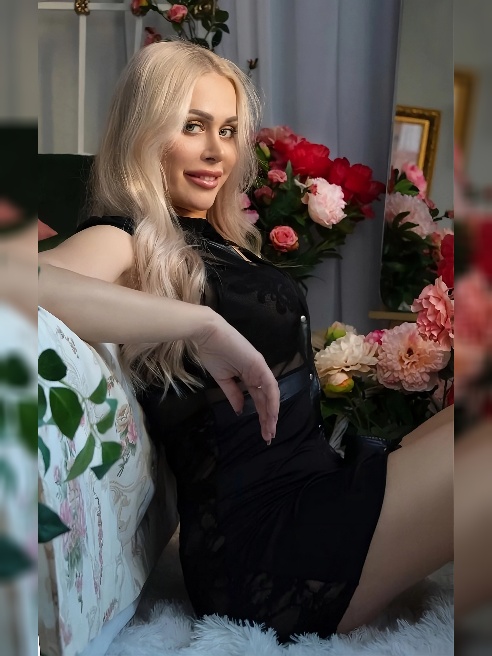 Добро пожаловать на мою страничку!
Я Валерия и я рождена для любви.
Мои таланты удивят самых искушённых гостей. А наша встреча будет... Добро пожаловать на мою страничку!
Я Валерия и я рождена для любви.
Мои таланты удивят самых искушённых гостей. А наша встреча будет...