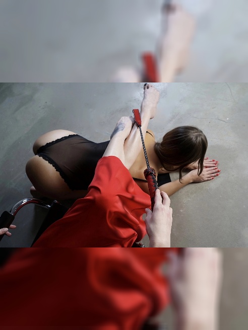 Недавно сняла новые видео как меня опускают полностью!! 💯 

Аналогов нету ни у кого! 

Нежная и послушная шлюшка ждёт тебя в гости или пр...