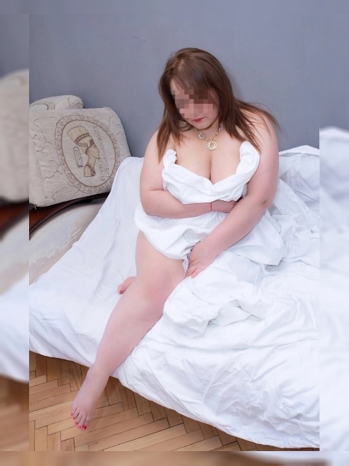 Взрослая и везде натуральная, умею многое... Возьму все в свои руки и зажгу огонь!

