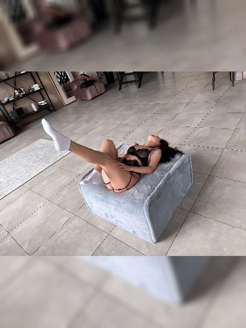  и многое другое в подарок к часу ! 



Я чувственная, темпераментная красотка с восхитительными формами буду очень рада нашей встрече!!!)))