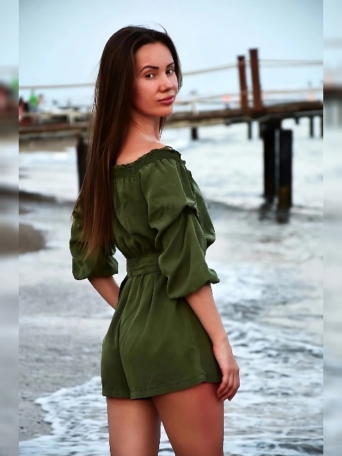 +7(985)087-95-33 

 Вообще люблю я секс, ничего не могу с собой поделать. В сексе я люблю: доставлять удовольствие партнеру

  Я така...