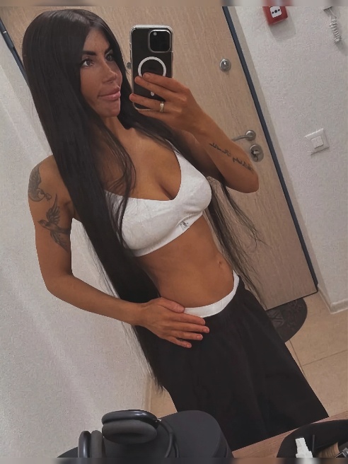 🏁💋🔥🥰Я — девушка, рядом с которой время замедляется. Элегантная, ухоженная, с тонким вкусом и умением чувствовать настроение мужчины. Я це... 🏁💋🔥🥰Я — девушка, рядом с которой время замедляется. Элегантная, ухоженная, с тонким вкусом и умением чувствовать настроение мужчины. Я це...