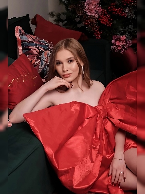 Приветик😘💖меня зовут Вика, я красивая и сексуальная, зажгу в тебе огонь страсти🔥❤🔥 ты запомнишь меня😈