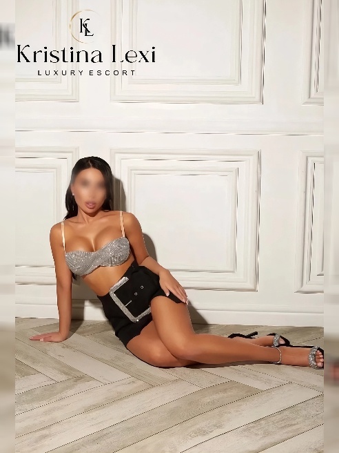 КРИСТИНА ЛЕКСИ 😋 MISS MOSCOW BEAUTY 2025, ТЕЛЕВЕДУЩАЯ, ПЕВИЦА, МОДЕЛЬ, БЛОГЕР 🔝С ШИКАРНОЙ НАКАЧЕННОЙ ПОПОЙ И БОЛЬШОЙ СТОЯЧЕЙ ГРУДЬЮ 🔥БРАЗ...