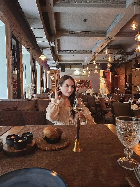 Подарю атмосферу встречи с горячей любовницей . У нас с тобой точно не будет скучного и механического секса . Я люблю дарить удовольствие...