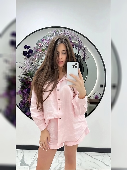 https://t.me/El1naFox мой новый канал🖤Вкусная, страстная, глубокая, манерная, с высшим образованием и совершенно не скромная )