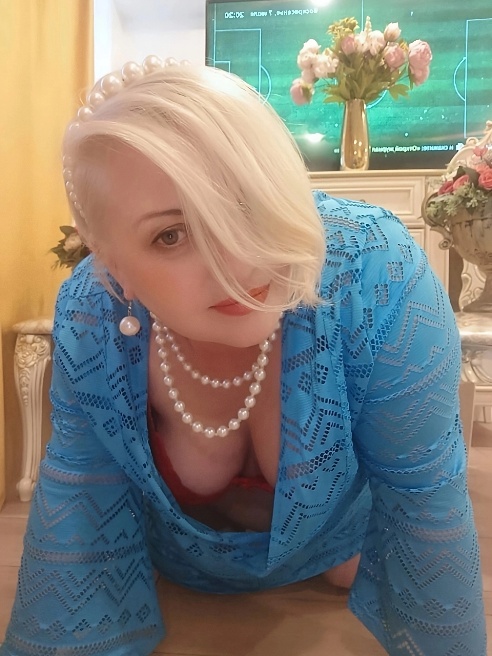 Не салон! 

СТРАСТЬ И НЕЖНОСТЬ..

РАЗВРАТ И СКРОМНОСТЬ..

Я СТРАСТЬ.. Я СЕКС.. Я НЕЖНОСТЬ.. Я ТА, КОТОРАЯ С ГОДАМИ СТАНОВИТСЯ ТОЛЬКО П...