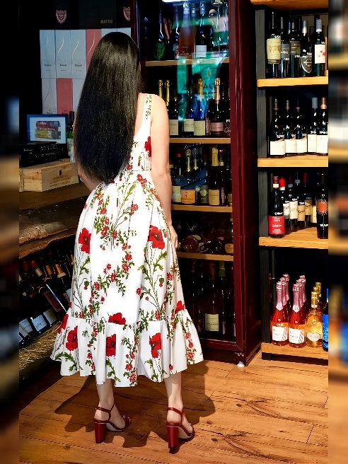❤🍒 Я миниатюрная брюнеточка с большими сисями и круглой попой, сладкий нектар для искушенных мужчин приглашаю в роскошный будуар на Фрунз...