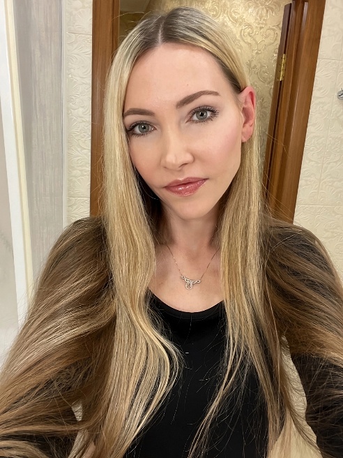 Приветик 😘 Для встречи в вечернее время договаривайтесь, пожалуйста, заранее. Днем свободна.
Буду рада приятному мимолетному знакомств... Приветик 😘 Для встречи в вечернее время договаривайтесь, пожалуйста, заранее. Днем свободна.
Буду рада приятному мимолетному знакомств...