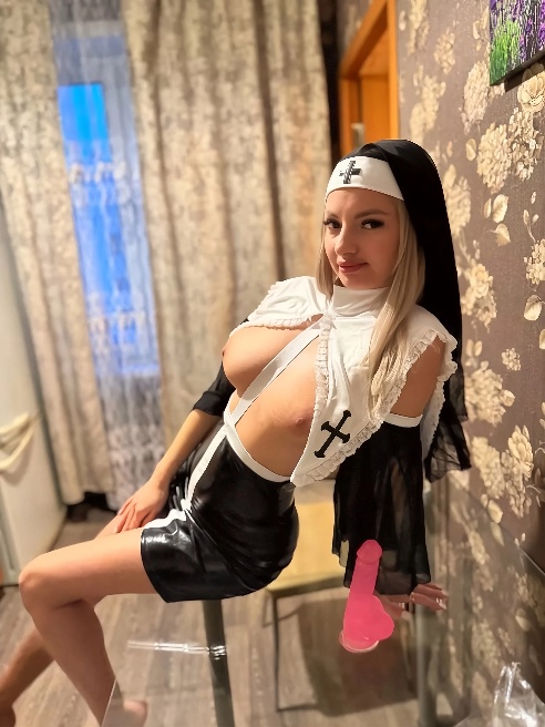 Привет, дорогой гость! 💕 Спасибо, что остановил свой выбор на моей анкете! 💋💞🧸

Меня зовут Аня, я прилетела из солнечного города Сочи! 🔥🎀...