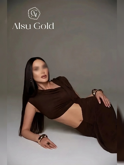 Меня зовут Алсу Голд, GRAND PRIX MISS MOSCOW BEAUTY 2021👑 А так же я топ модель и действующая актриса театра и кино 🎥
