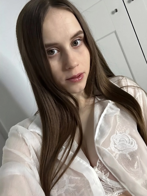 Обожаю ухоженных и привлекательных мужчин 🥰🤗❤❤❤❤. У нас есть все необходимое для комфорта: одноразовые тапочки, свежие полотенца, шампунь...