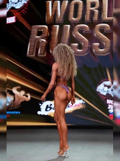 Лучшая леди для лучшего мужчины. Действующая абсолютная чемпионка России по международной версии NPC 🥇