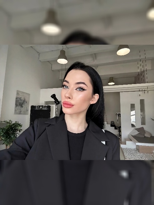 Приветствую тебя, мой смелый спутник!
Моя улыбка приглашает тебя в путешествие по самым сокровенным уголкам твоих фантазий.
Сегодняшн... Приветствую тебя, мой смелый спутник!
Моя улыбка приглашает тебя в путешествие по самым сокровенным уголкам твоих фантазий.
Сегодняшн...