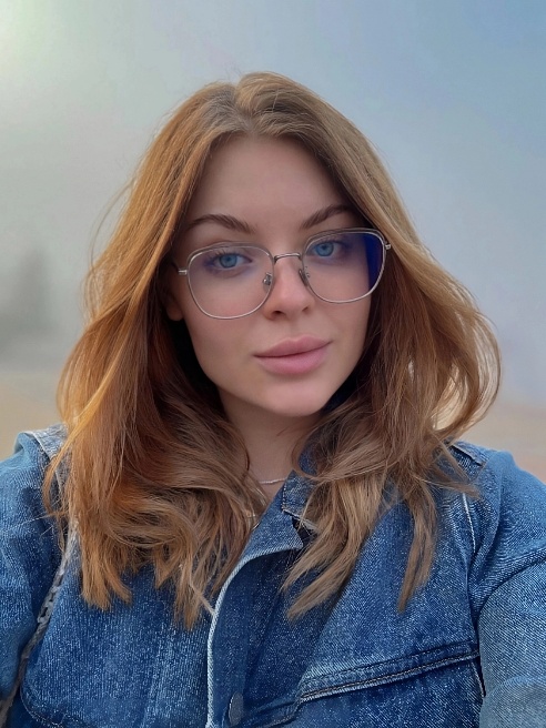 Привет, я Софа💋



Не хочу писать шаблонное описание о том, что ждёт тебя на встрече, из чего состоит мой мини бар и тд. Думаю, ты 100...