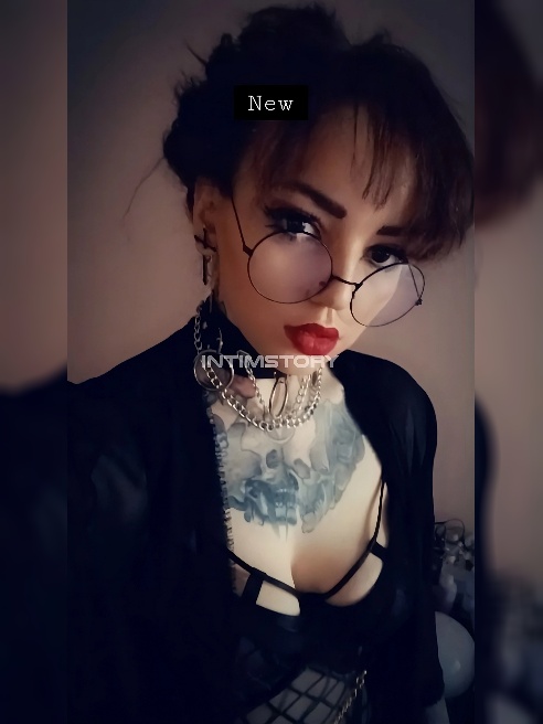 очень люблю секс и все что с ним связано 😻ХОЧУ ТРАХАТЬСЯ ДЕНЬ И ночь👅🔥🔥🔥🔥& не ленюсь! Звони не стесняйся 🎁🤪 Нежный минетик, 👅со слюнками....