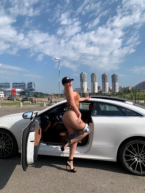 Я-главная достопримечательность Москвы!💎💎 FantASStic! Бедра 115! Да! Оо да!;) Порода, грация, стать-это все про меня! Самые горячие видео...