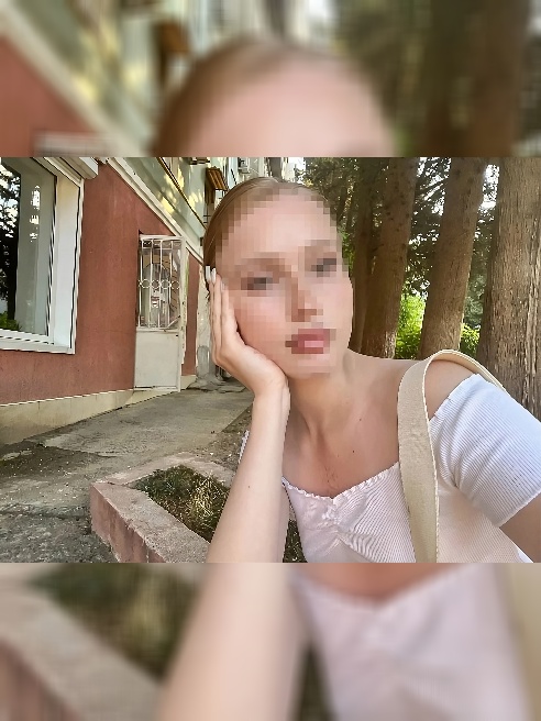 Меня зовут Соня, и я — воплощение страсти и уверенности.
