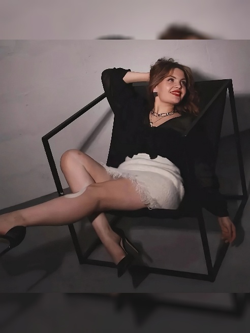 Люблю получать и давать удовольствие! Млею от достойного воспитания,развитого интеллекта,щедрости и галантности 🥰