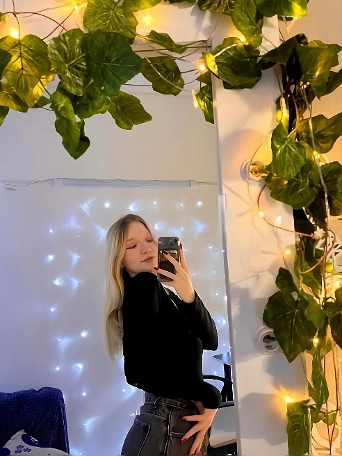 Молодая и нежная девушка хочет любви и страсти💗