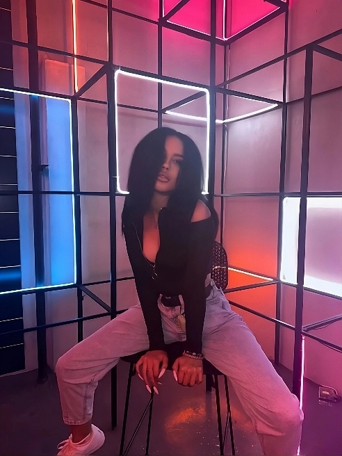 Ass like that🍑Нажми *Подробнее* и найдешь ТГ канал и больше информации обо мне⤵️⤵️