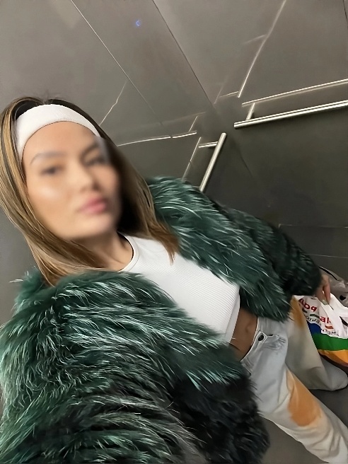 😘 Страстная, игривая и очень горячая. Хочешь почувствовать, как я довожу до предела своим прикосновением?
