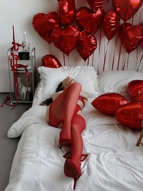 Подарю тебе эмоции и чувственное наслаждение 🥰 растворись в моих объятиях и забудь обо всем на свете ☺️
