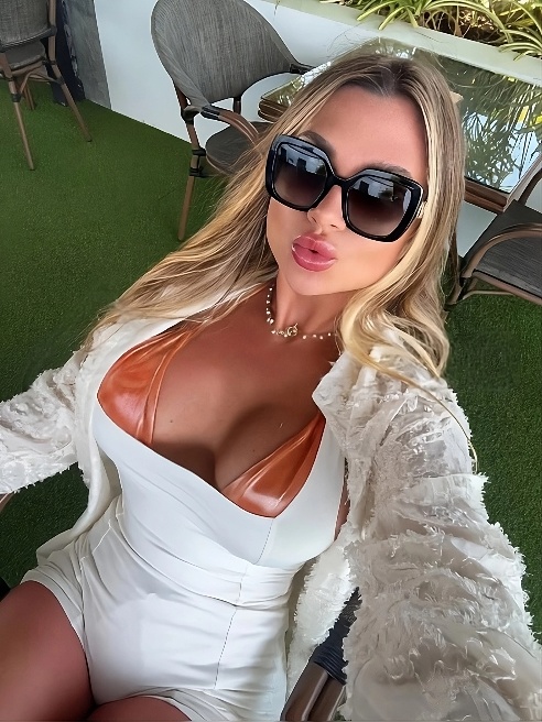 24/7 хочу развлекаться😇Приходи в гости) или приеду к тебе 24/7 хочу развлекаться😇Приходи в гости) или приеду к тебе