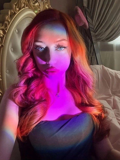 Привет, я Онисия! 💋 Обаятельная, нежная и страстная, я умею превращать обычную ночь в настоящую сказку наслаждения. Давай создади