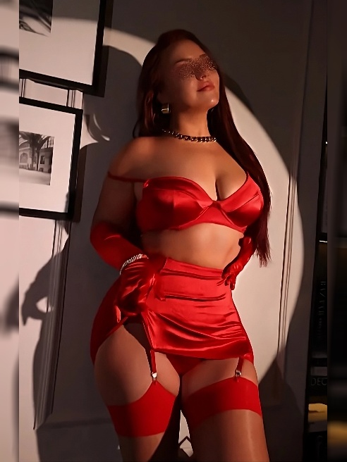 Реал инди. Голубоглазая,с сочными формами🍑