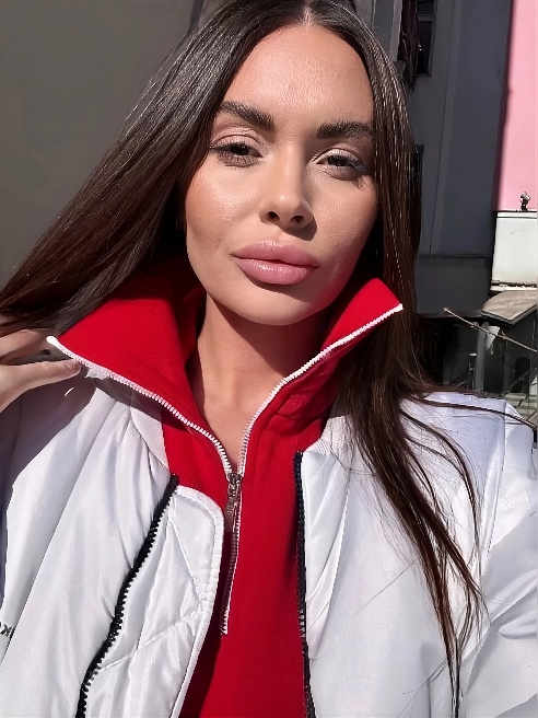 ❤Дорогие мужчины!
Окончание на грудь входят в часик❤
Жду вас в гости что бы доставить удовольствие и хорошее настроение или приеду к те... ❤Дорогие мужчины!
Окончание на грудь входят в часик❤
Жду вас в гости что бы доставить удовольствие и хорошее настроение или приеду к те...