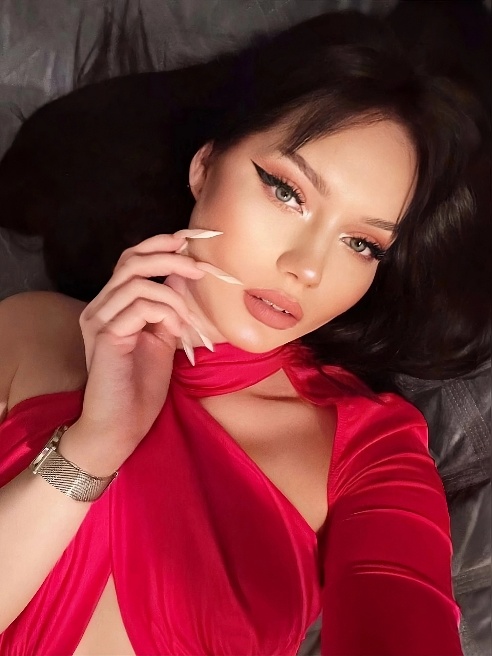 Каждый миг, проведённый с тобой, наполняет меня ощущением ожидания 💋🔥. Я мечтаю о том, чтобы мы оказались вдвоём в уединении, где сможем...