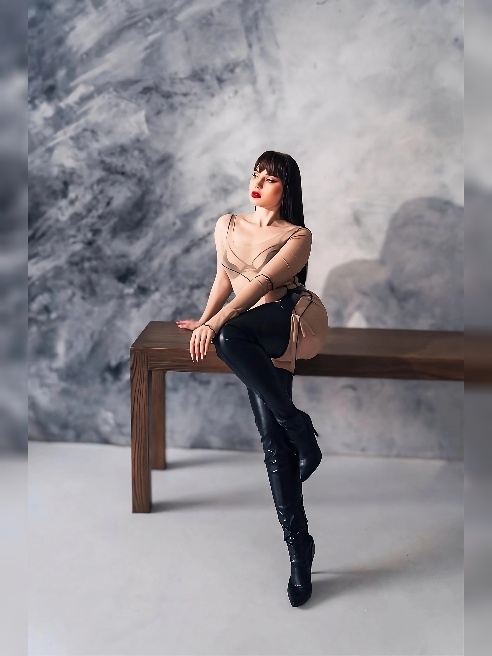 Каждый миг, проведённый с тобой, наполняет меня ощущением ожидания 💋🔥. Я мечтаю о том, чтобы мы оказались вдвоём в уединении, где сможем...