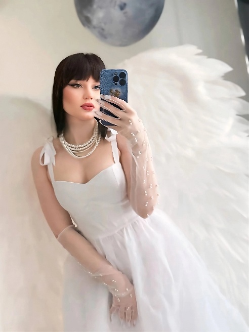 Каждый миг, проведённый с тобой, наполняет меня ощущением ожидания 💋🔥. Я мечтаю о том, чтобы мы оказались вдвоём в уединении, где сможем...