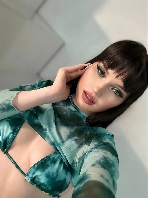 Каждый миг, проведённый с тобой, наполняет меня ощущением ожидания 💋🔥. Я мечтаю о том, чтобы мы оказались вдвоём в уединении, где сможем...