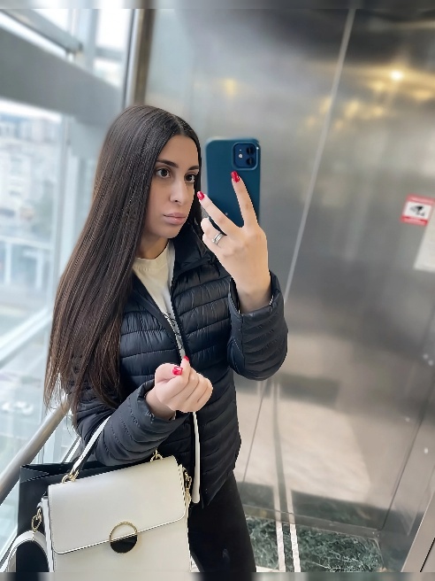 Привет, меня зовут Арина🤗🌸💋





Привлекательная🧚, милая☺️, горячая малышка🔥, которую хочется с первого взгляда😍💗🌺





💗& чувственный и...