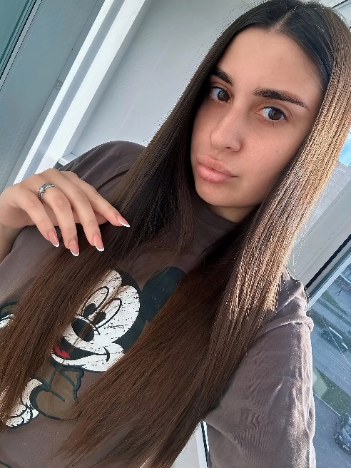 Привет, меня зовут Арина🤗🌸💋





Привлекательная🧚, милая☺️, горячая малышка🔥, которую хочется с первого взгляда😍💗🌺





💗& чувственный и...