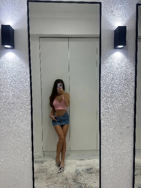 New girl! Юность, нежность, натуральность и неиспорченность…
Привет, меня зовут Лея и мне только-только исполнилось 18 лет, в жизни... New girl! Юность, нежность, натуральность и неиспорченность…
Привет, меня зовут Лея и мне только-только исполнилось 18 лет, в жизни...