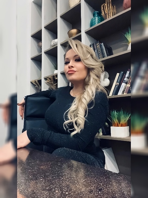 Ценю настоящее больше всего: твои эмоции на лице, мои настоящие стоны, момент, когда ты кончаешь от того, что я делаю с тобой ртом.
🍌 Ми... Ценю настоящее больше всего: твои эмоции на лице, мои настоящие стоны, момент, когда ты кончаешь от того, что я делаю с тобой ртом.
🍌 Ми...