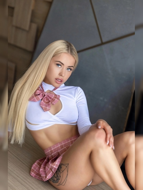 Я дикая кошечка💋 с упругой грудью и влажной киской❤🔥 Давай разожжем пожар в нашей постеле❤🔥 хочу много криков и стонов…чтобы ты стонал от... Я дикая кошечка💋 с упругой грудью и влажной киской❤🔥 Давай разожжем пожар в нашей постеле❤🔥 хочу много криков и стонов…чтобы ты стонал от...