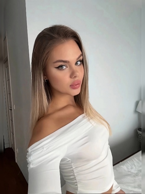 Ты не сможешь уйти от меня этой ночью 😘. Моя кожа требует твоих прикосновений, мои пальцы уже готовы исследовать каждую линию твоего тела... Ты не сможешь уйти от меня этой ночью 😘. Моя кожа требует твоих прикосновений, мои пальцы уже готовы исследовать каждую линию твоего тела...
