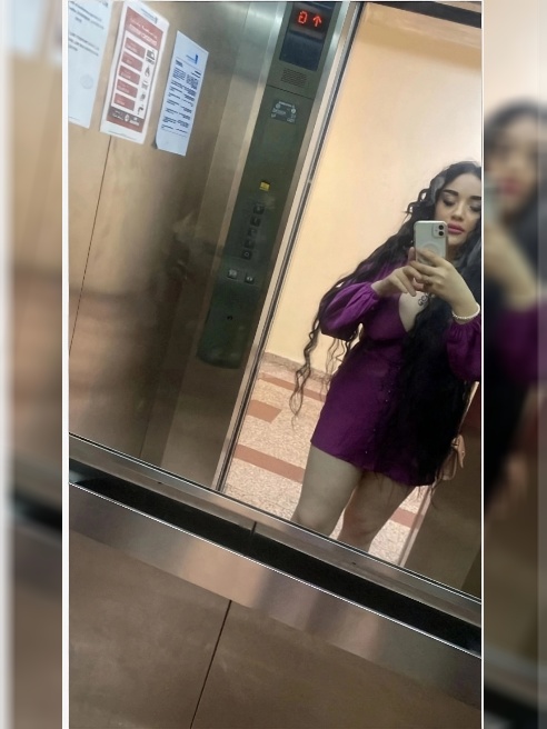 Фото мои свежие.

Я представляю себе, как твои руки нежно ласкают мою грудь и бёдра, сжимают ягодицы и томно прижимают к себе моё уже бе...
