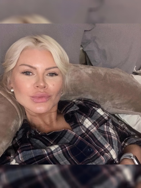 💜Приветик 🫦
Индивидуально💜
Только ты и я 💜
Обожаю доставлять удовольствие , сама от этого нереально завожусь 💜🫦😍
Совпадаю... 💜Приветик 🫦
Индивидуально💜
Только ты и я 💜
Обожаю доставлять удовольствие , сама от этого нереально завожусь 💜🫦😍
Совпадаю...