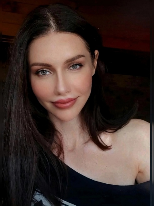 Привет🧡 Я профессиональная волейболистка🔥ТОП уровень во всем🔥ГОТОВА тебя будоражить 🔥



✅ ТГ канал с моими 🔞 видео

@VickyTallmodel(м...