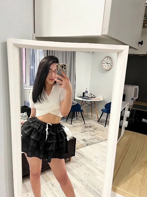 Одержима сексом и готова удовлетворить тебя 😈💦

Привет, я Катя – настоящая нимфоманка, которая не может без страсти и горячего секса 🔥....