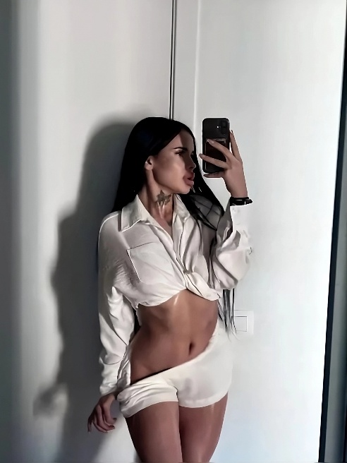 Игривая кошка в теле пантеры ♣️❤️‍🔥
Жду твоего визита💘
