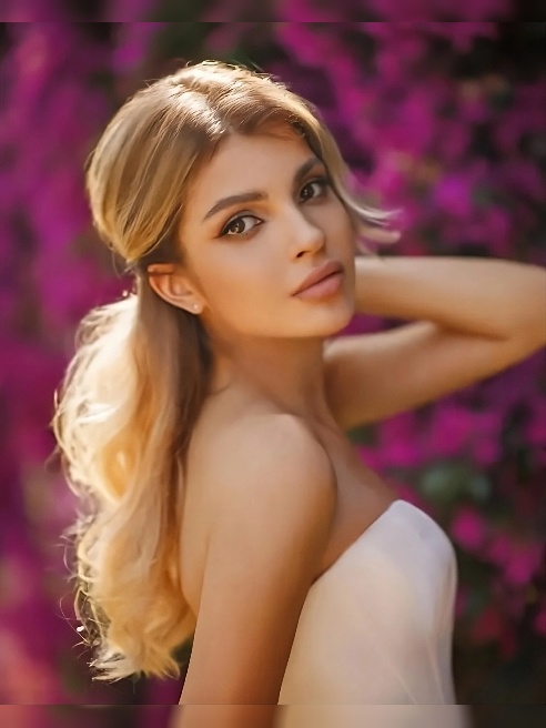 Прочитай  пожалуйста внимательно текст снизу💕